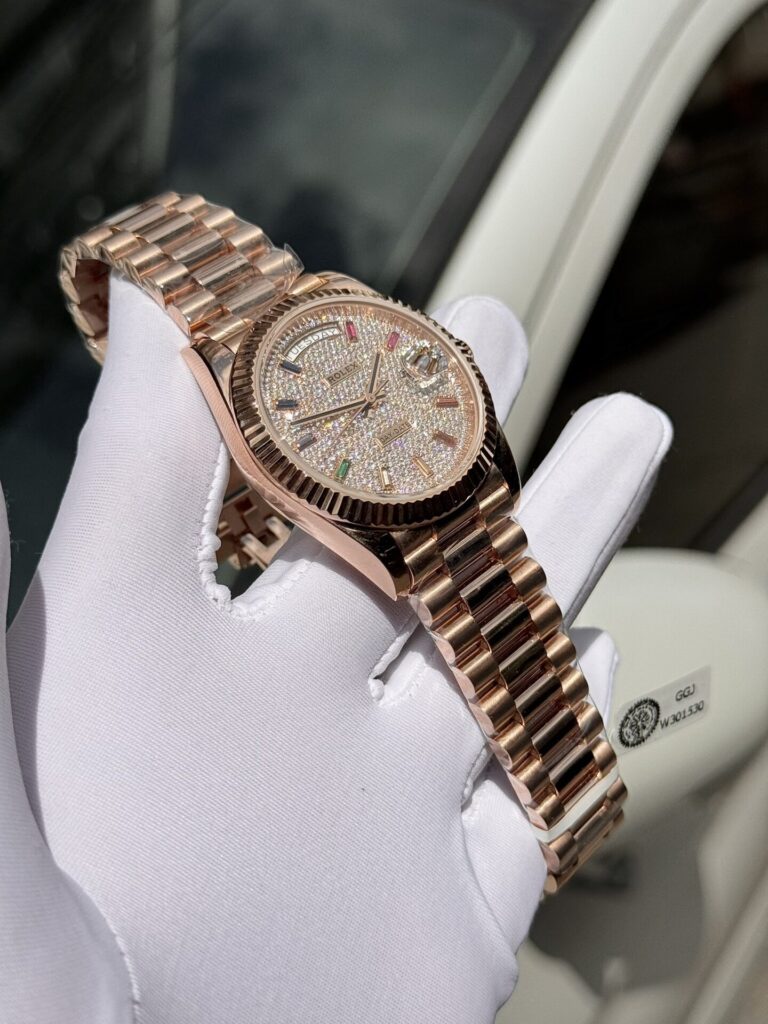 Đồng Hồ Rolex Day-Date Bọc Vàng Đính Moissanite Full Mặt GM V2 40mm (2)