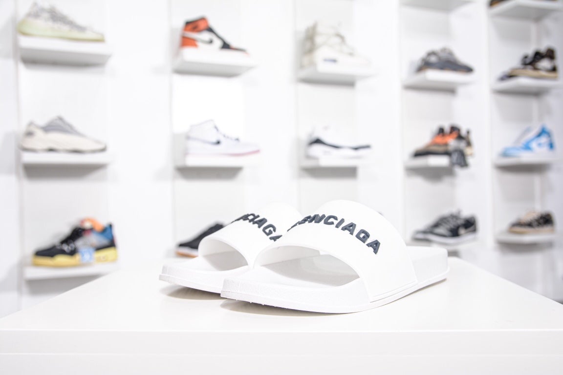 Balenciaga Sandal in White、mysite、Cacoeks