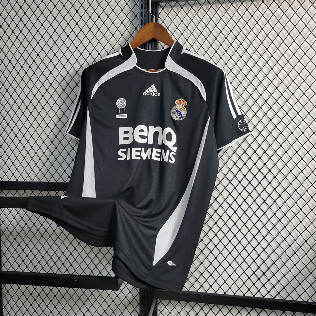 ManixJersey.com | Real Madrid Retro 06-07 Away Stadium Jersey -Customize Name, Number and Patch | Worldwide Shipping