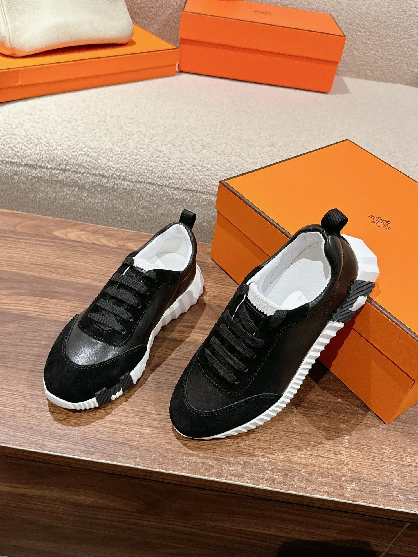 MAINLAND SNEAKER IN BLACK SUEDE AND CALFSKIN、mysite、Cacoeks