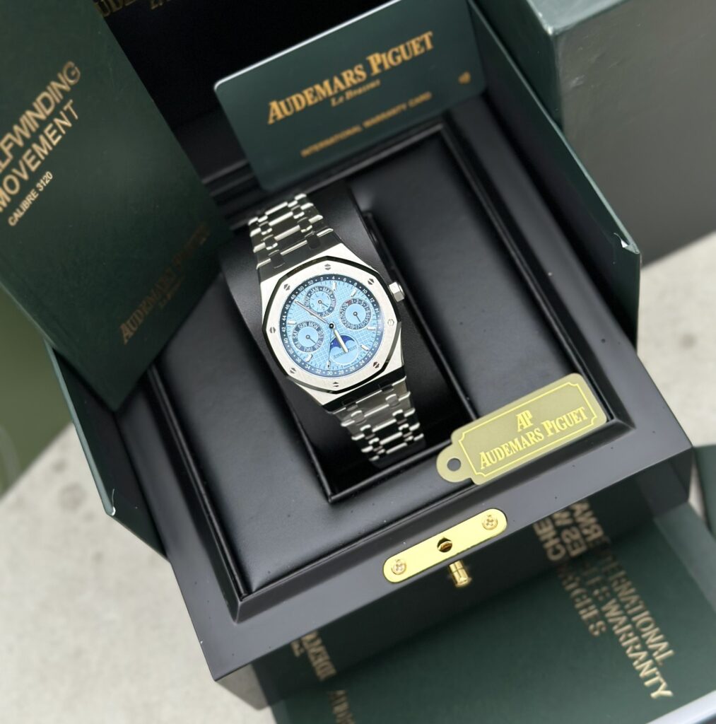 Đồng Hồ Audemars Piguet Royal Oak 26574ST Replica 11 Mặt Xanh Dương 41mm (1)