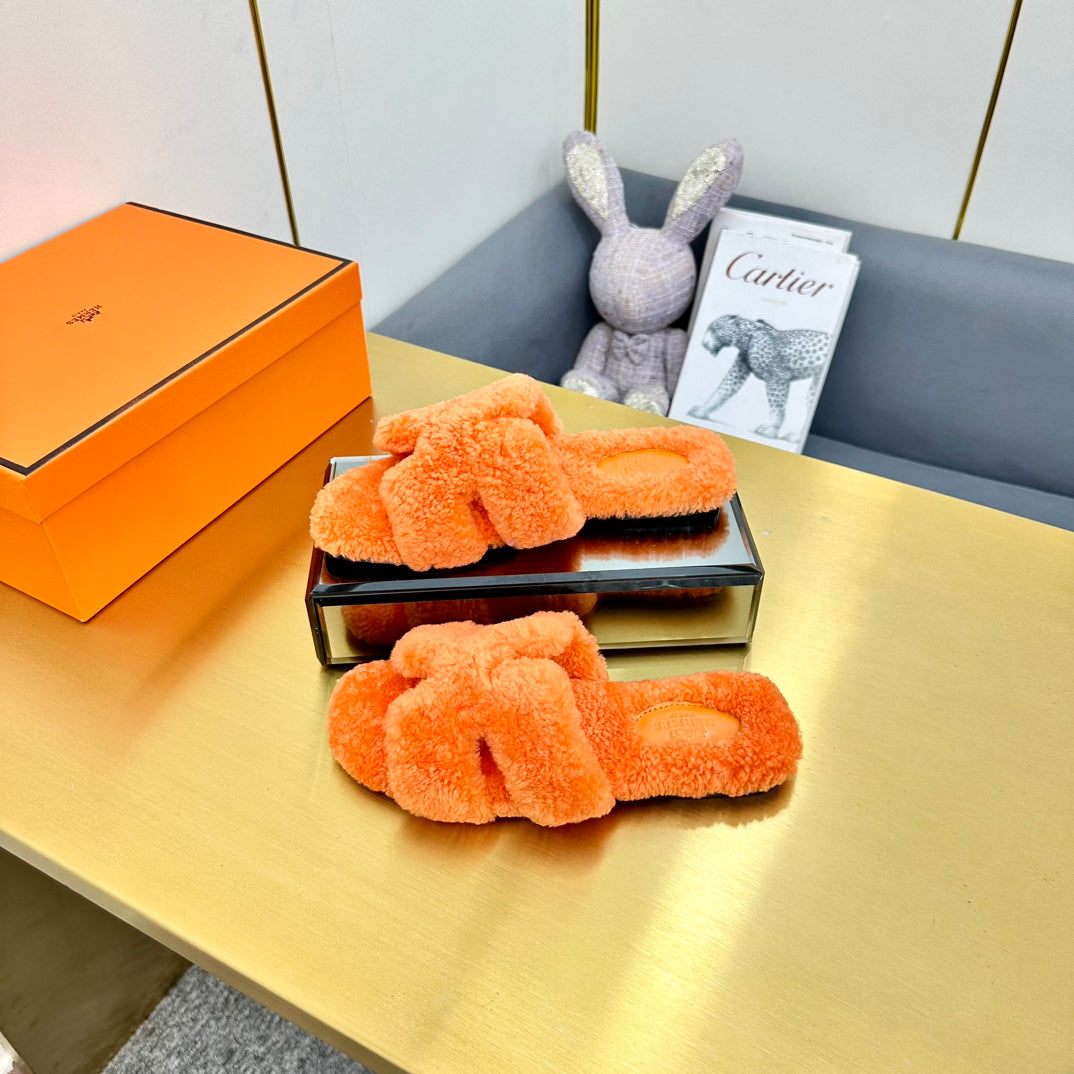 0RAN SHEARLING SANDALS NEON ORANGE、mysite、Cacoeks