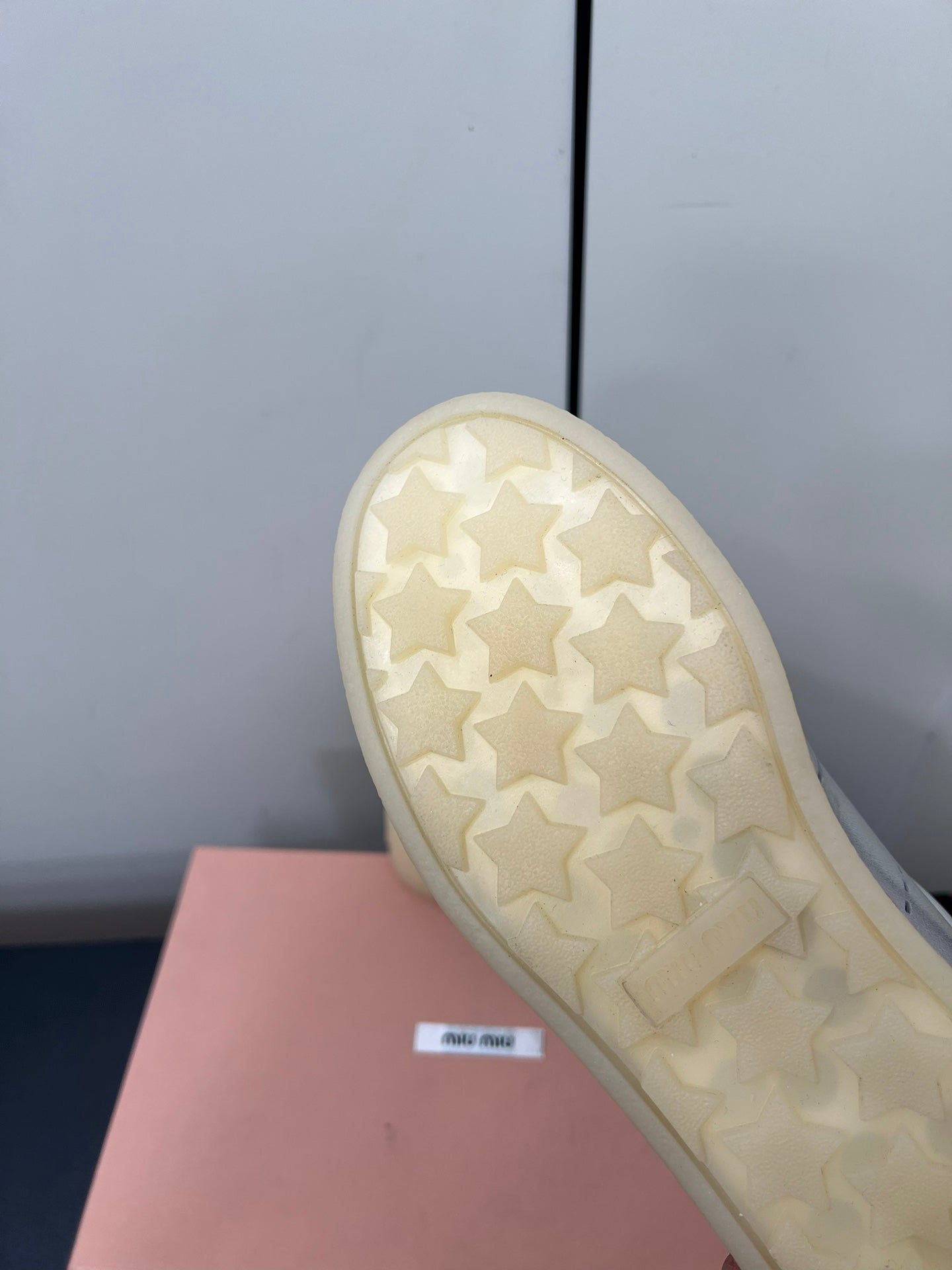 THICK-SOLED RETRO SNEAKERS IN SILVER METALLIC SMOOTH LAMBSKIN、mysite、Cacoeks