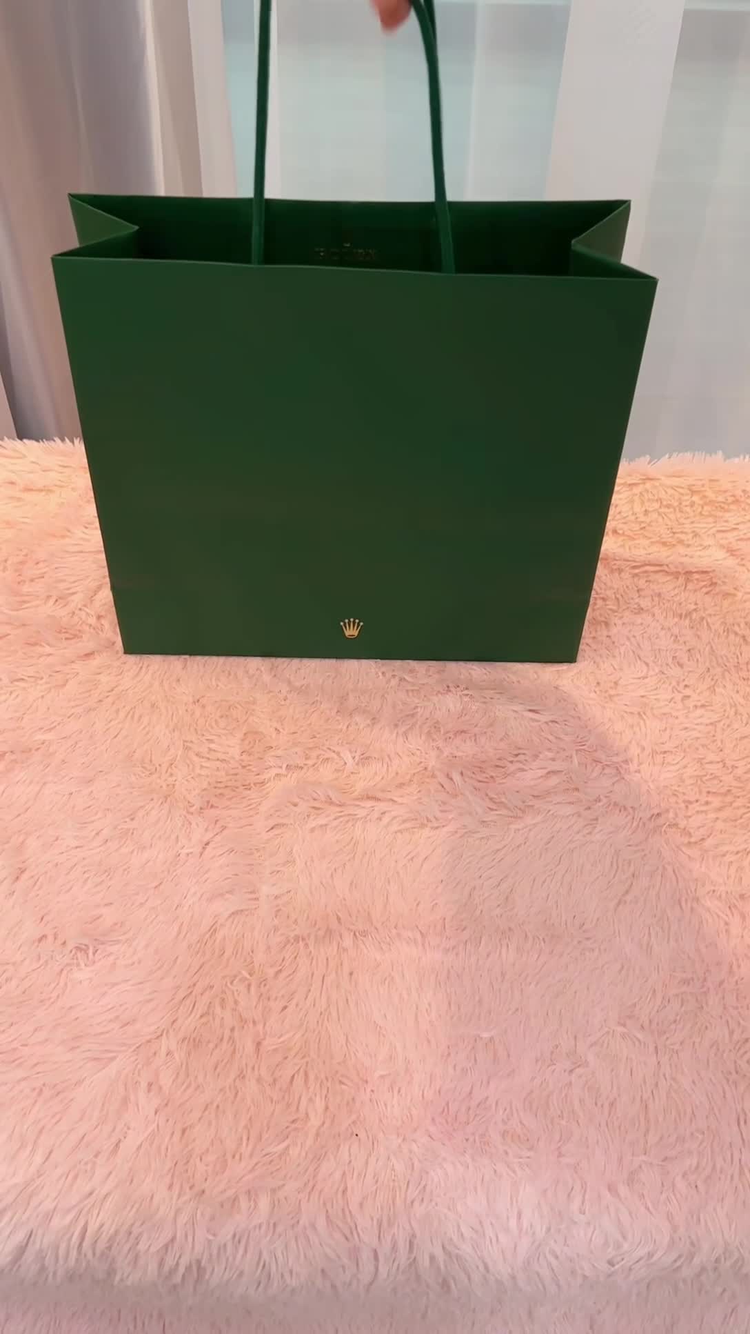 兼职  林炎: luxecystore