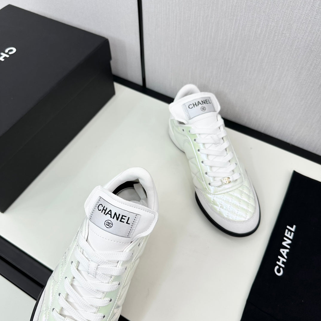 SPORTS SHOES IN GLOSSY WHITE CALFSKIN、mysite、Cacoeks