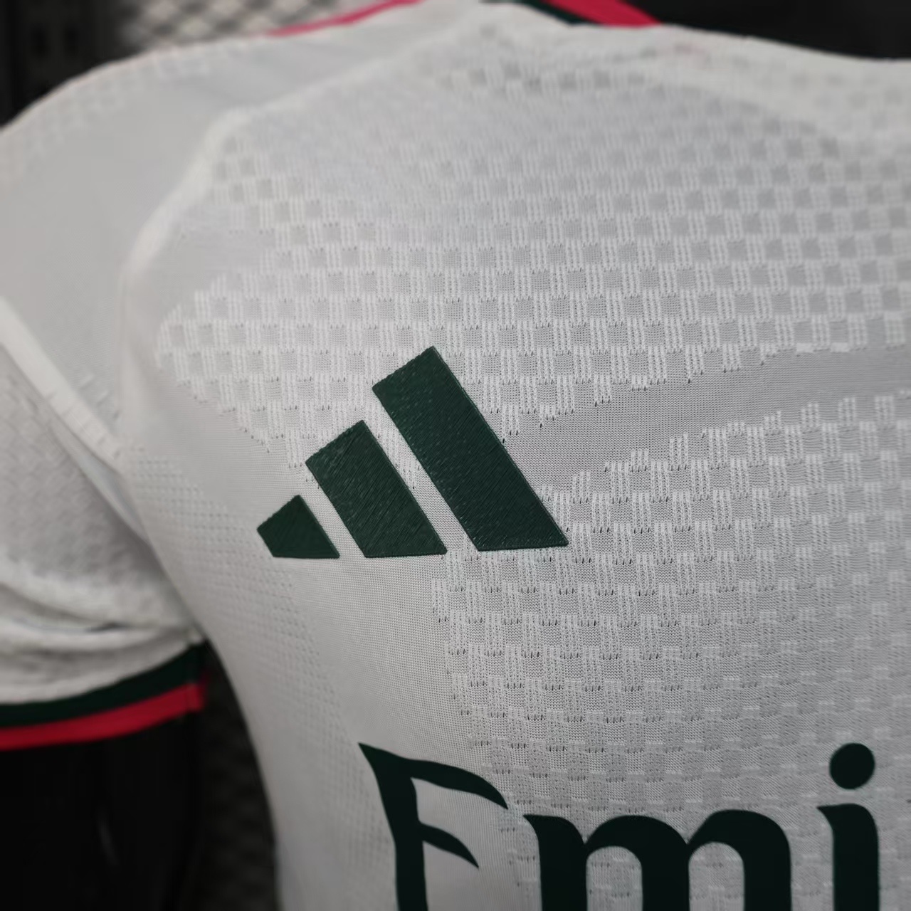 2026/2027 Player Version Real Madrid Home Football Shirt1:1 Thai Quality:football jersey mysite: unitedjerseyfootball 邓江浪:football