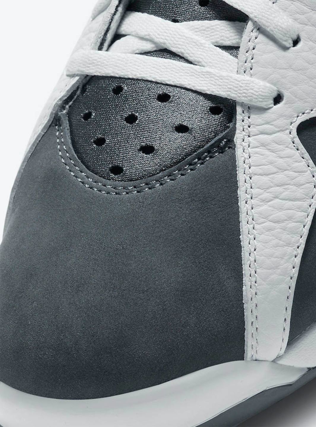 Air Jordan 7 Retro Flint (2021)、JORDAN、Cacoeks