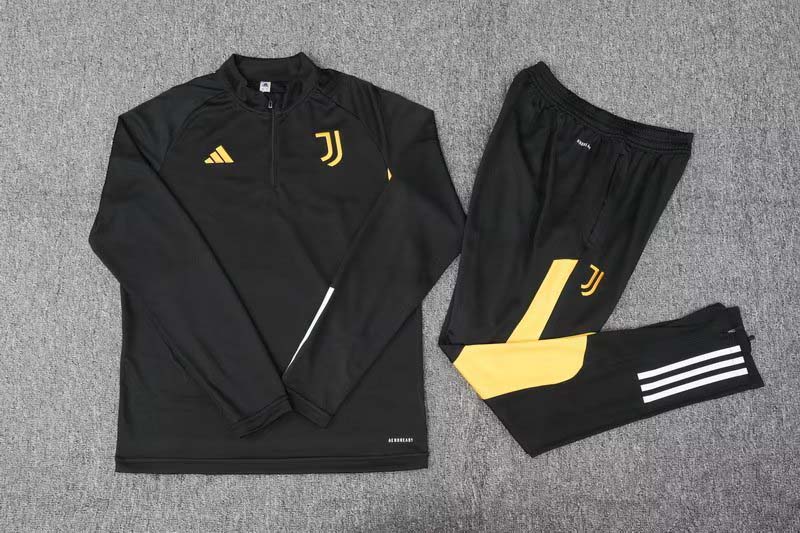 2023/2024 Juventus Half-Pull Training Suit Black Football Shirt 1:1 Thai Quality Set:football jersey mysite: unitedjerseyfootball 邓江浪:football