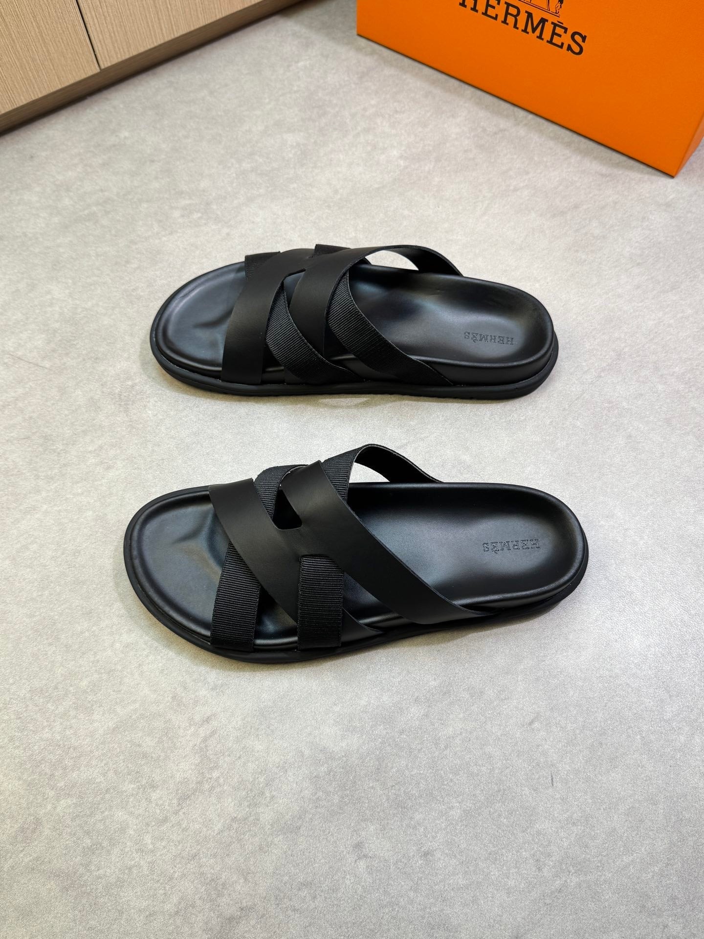 KAZIMIR SANDAL IN BLACK CALFSKIN AND CANVAS、mysite、Cacoeks