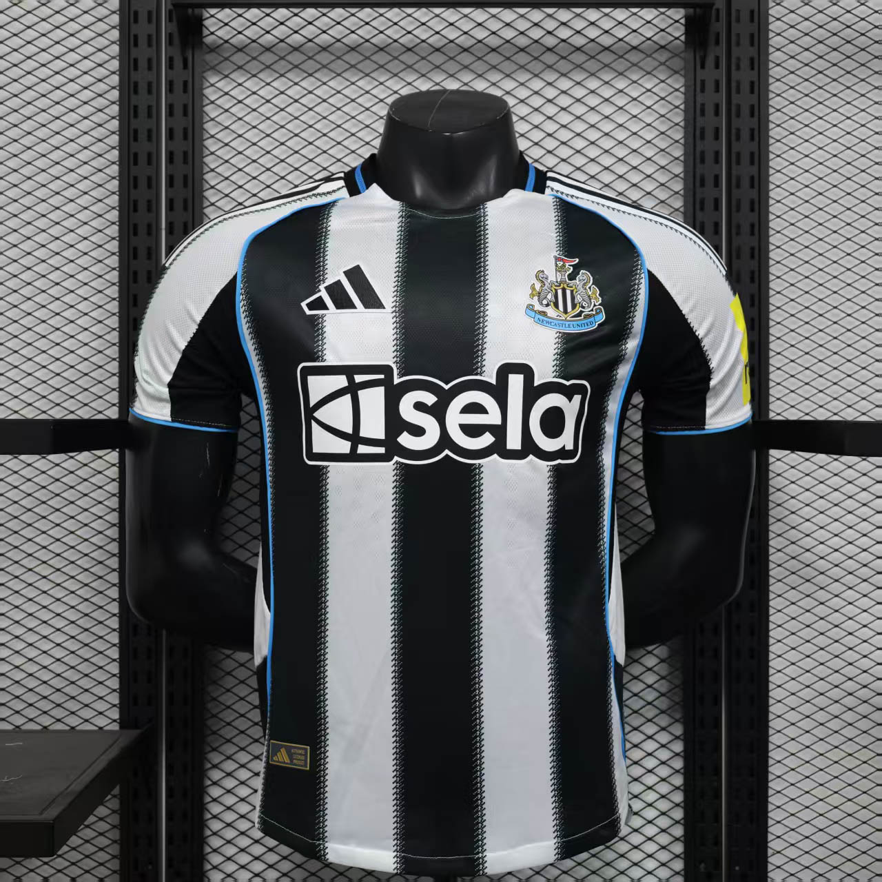 2025/2026 Player Version Newcastle United Home Football Shirt 1:1 Thai Quality:football jersey mysite: unitedjerseyfootball 邓江浪:football