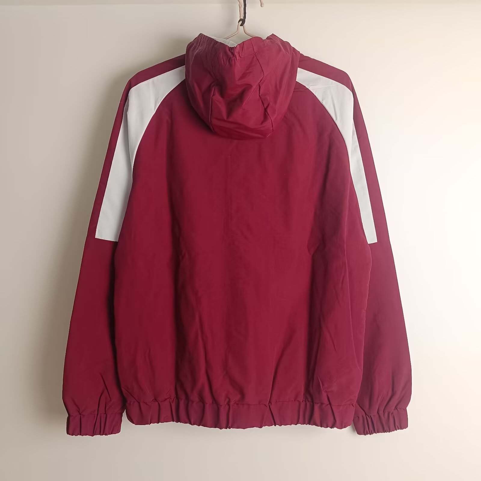 2024/2025 Liverpool Windbreaker Red Soccer Jersey 1:1 Thai Quality:football jersey mysite: unitedjerseyfootball 邓江浪:football