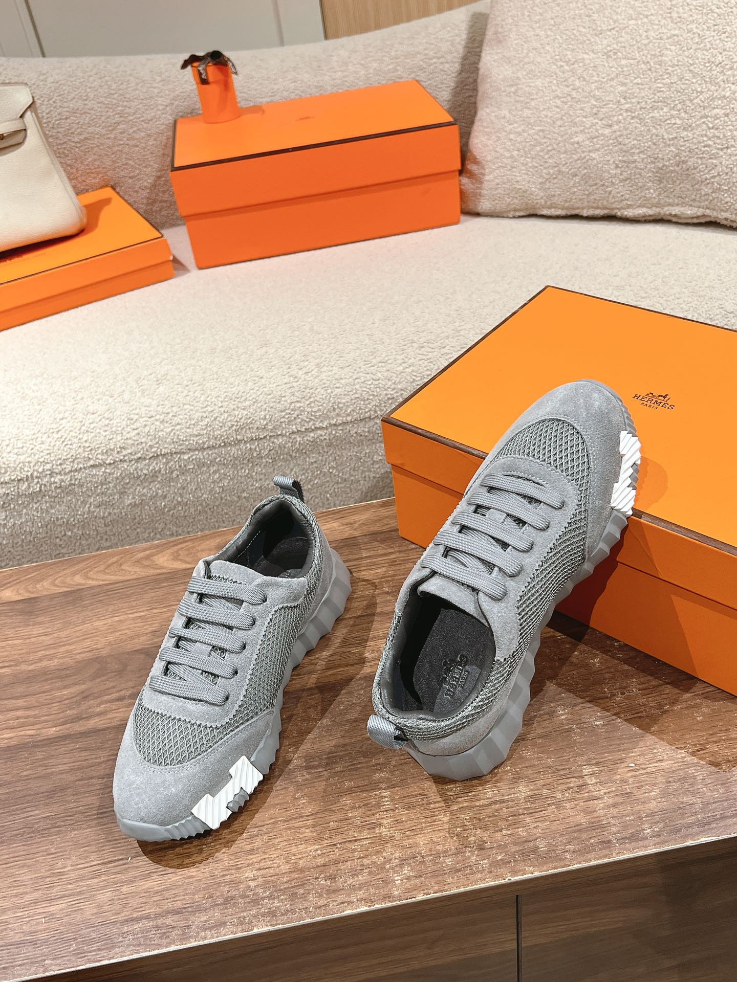MAINLAND SNEAKER IN MOUSE GRAY SUEDE AND BREATHABLE MESH FABRIC、mysite、Cacoeks