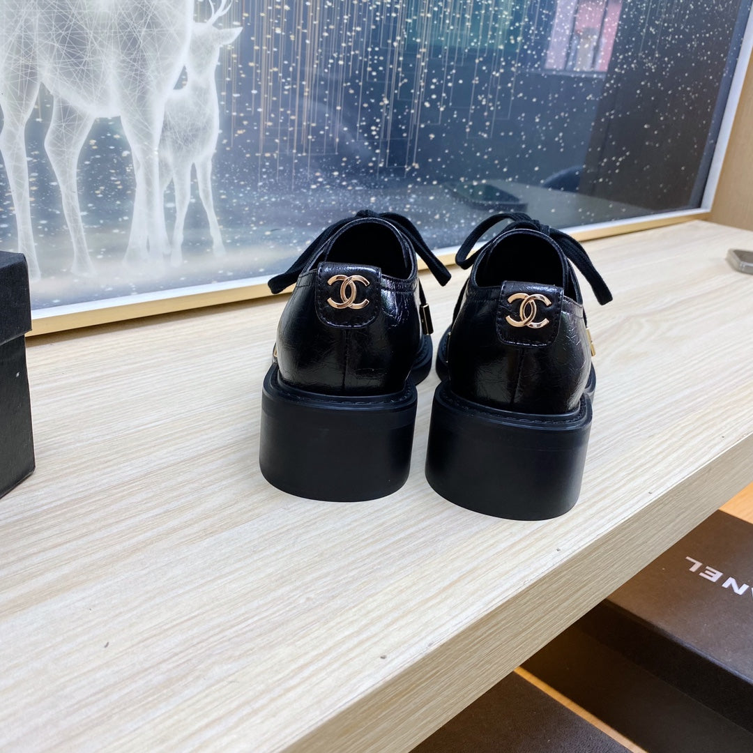 CC COMBAT OXFORD SHOES IN BLACK WRINKLED CALFSKIN AND GROSGRAIN WITH FAUX PEARL、mysite、Cacoeks