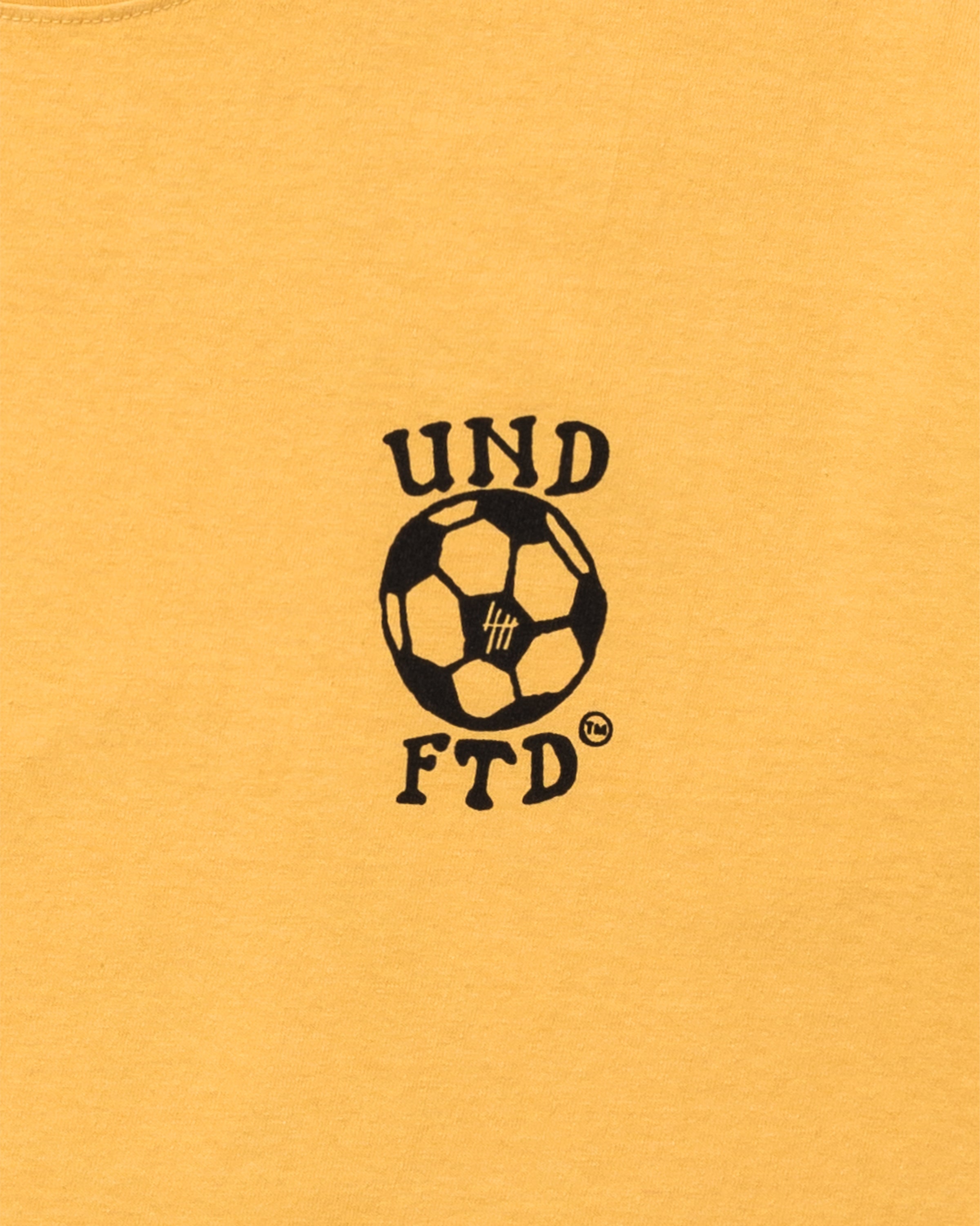 UNDEFEATED FUTBOL S/S TEE