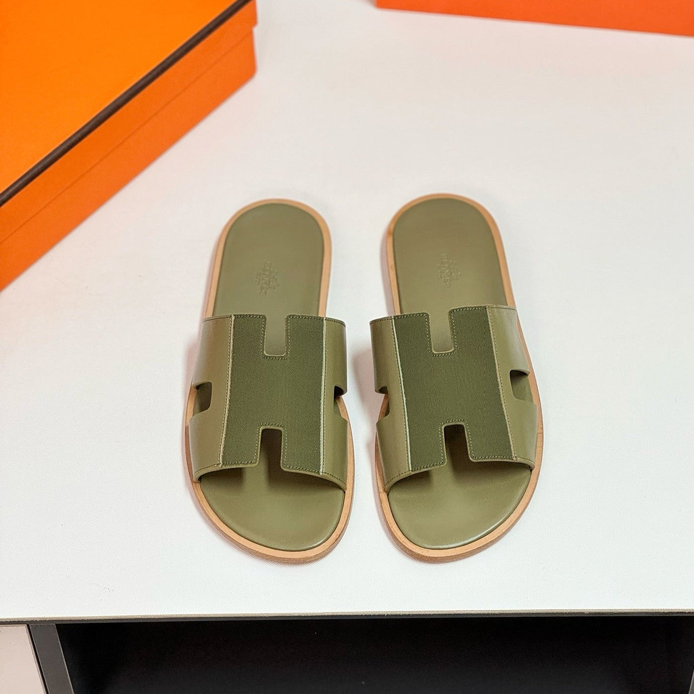 IZMIR SANDAL OLIVE MIX MOSS LAMBSKIN、mysite、Cacoeks