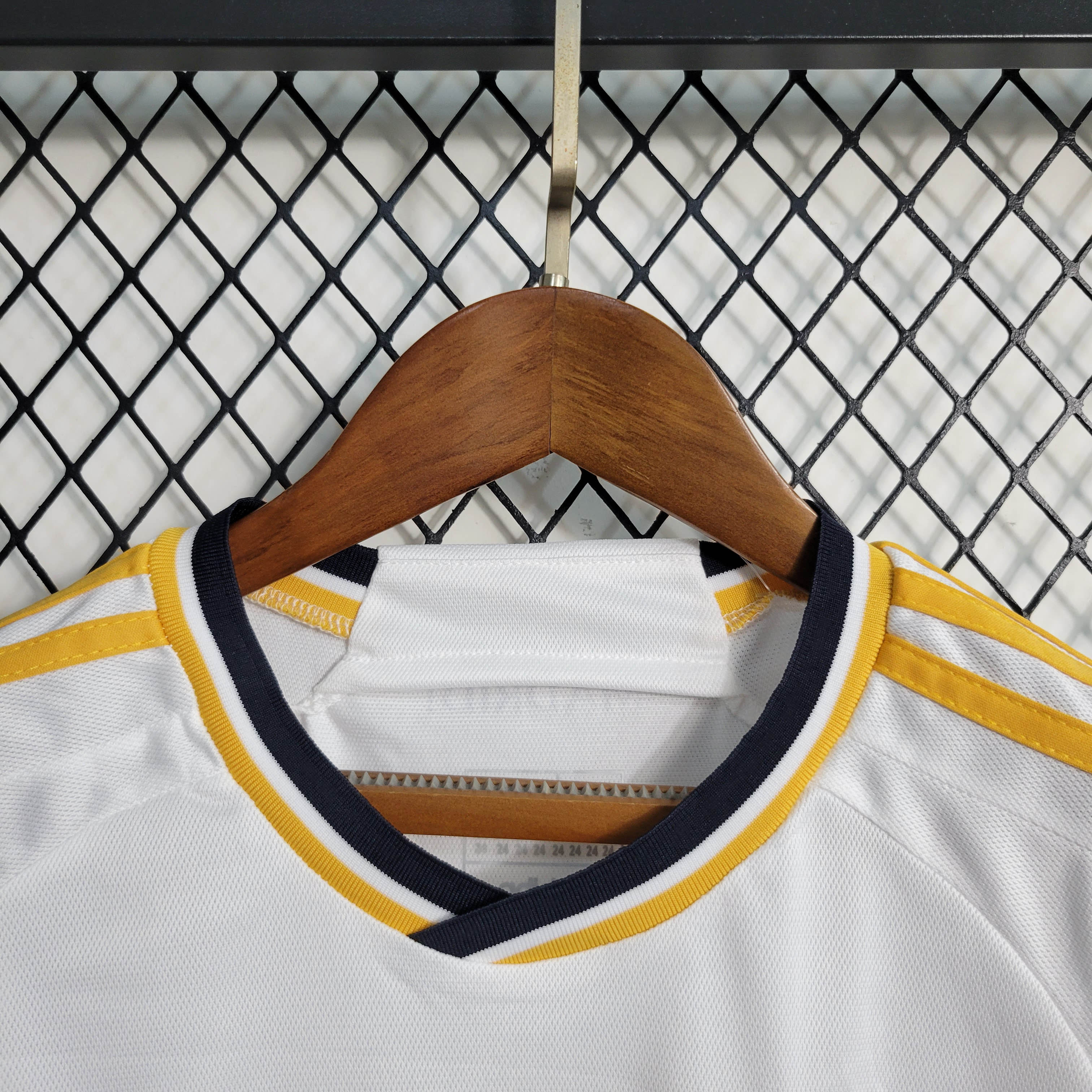 2023/2024 Real Madrid Home Football Shirt Kids Size:football jersey mysite: unitedjerseyfootball 邓江浪:football