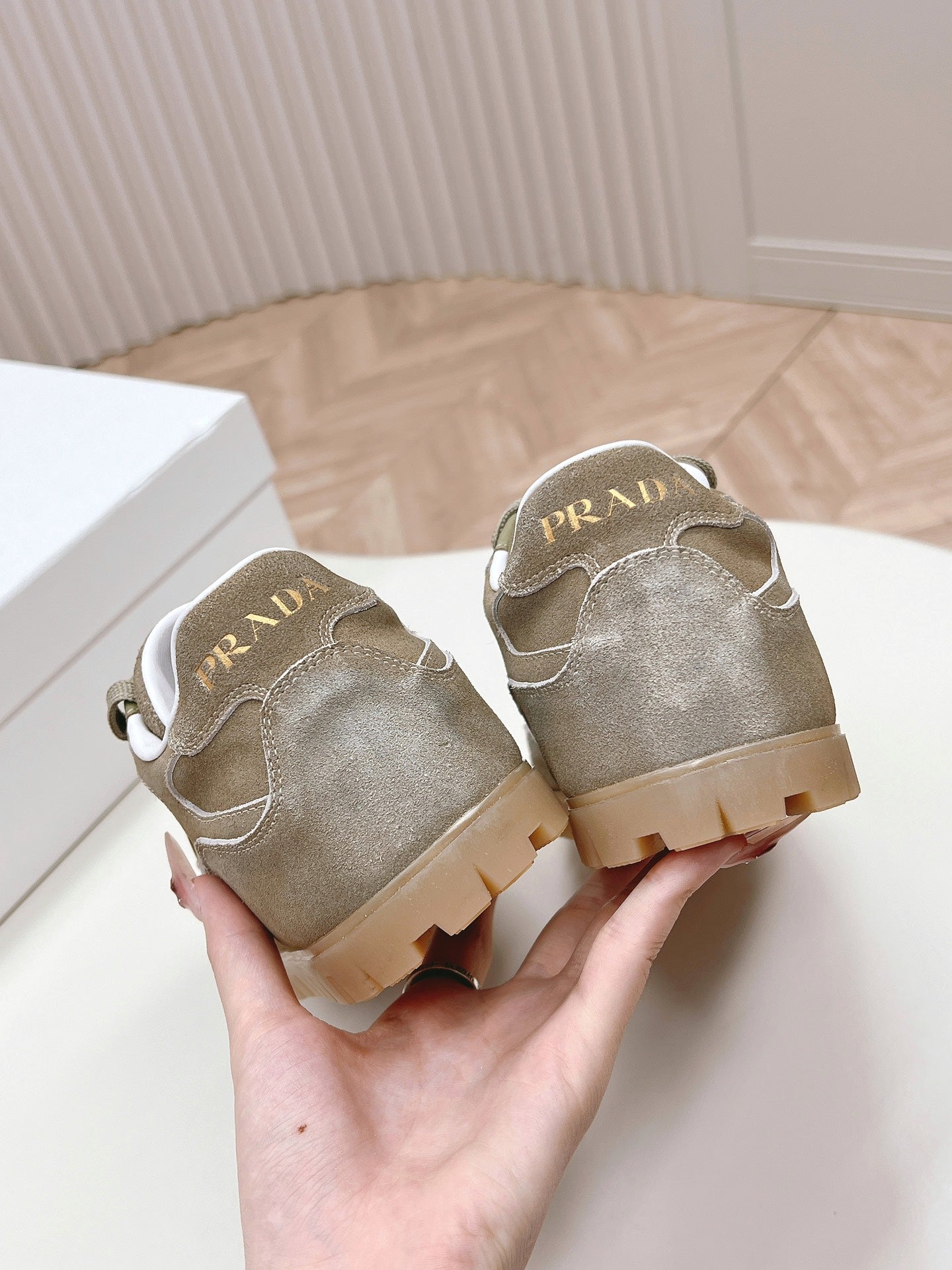 PRA FADED SUEDE SNEAKERS CARAMEL AND WHITE、mysite、Cacoeks