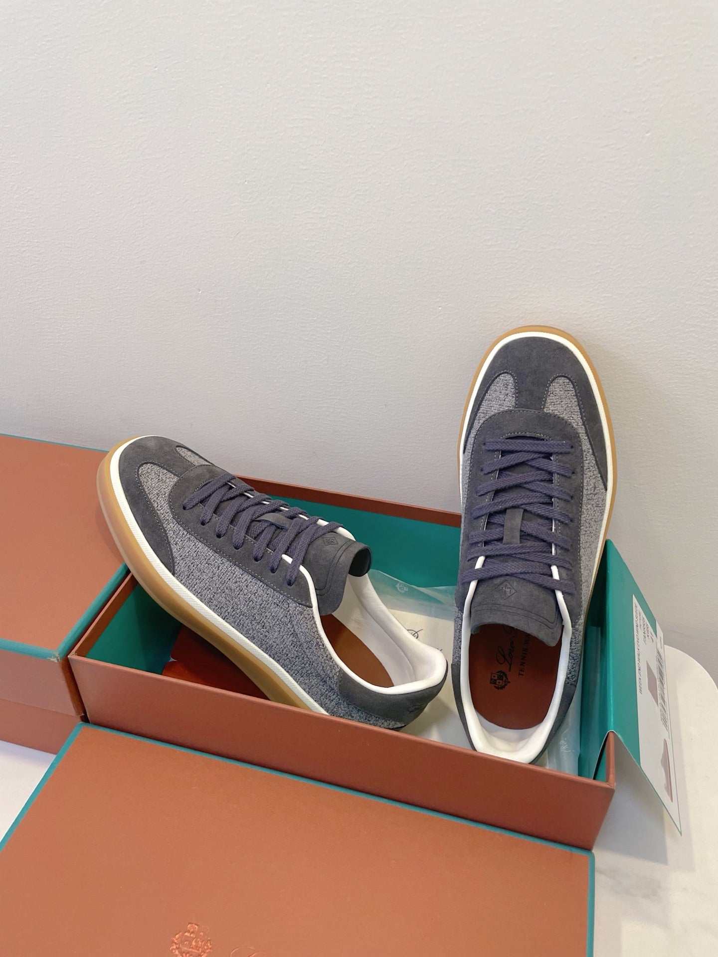 SNEAKERS IN DARK GREY SUEDE WITH CANVAS、mysite、Cacoeks