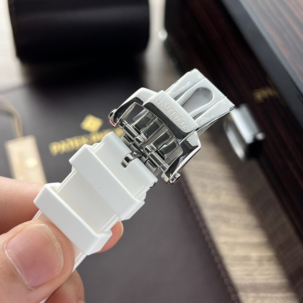 Đồng Hồ Patek Philippe Nautilus 5711 Dây Cao Su Trắng 3K Factory 40mm (1)