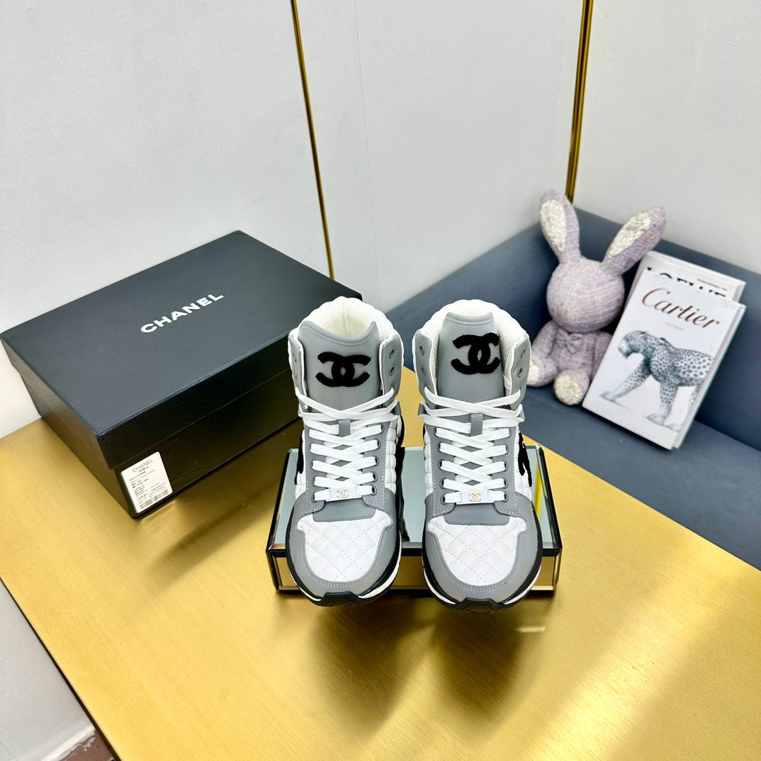 ATHLETIC SHOES IN WHITE MIX ASH GRAY CALFSKIN、mysite、Cacoeks