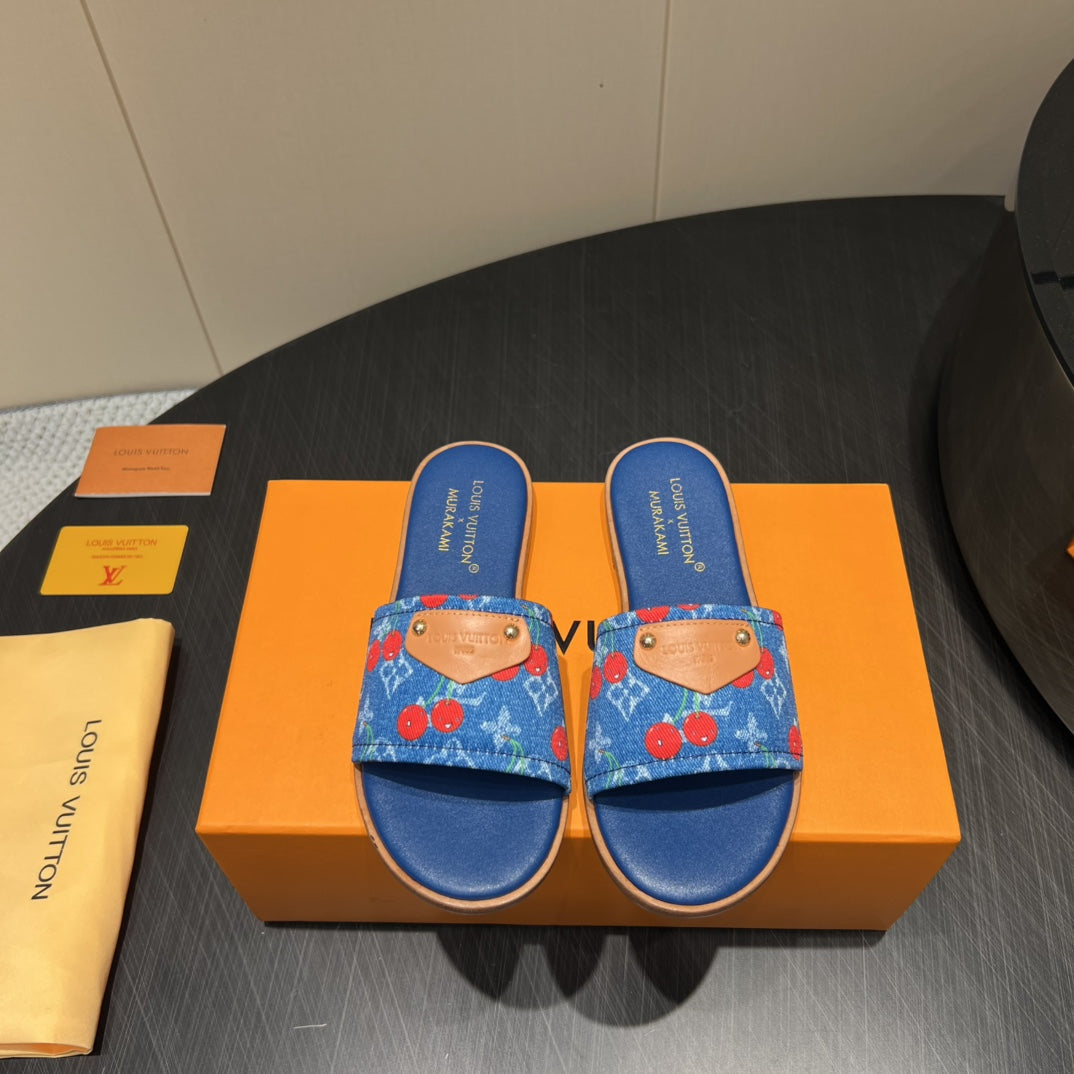 LV SLIDE SANDALS 25S IN DARK BLUE DENIM AND CALFSKIN WITH LOGO PRINT、mysite、Cacoeks