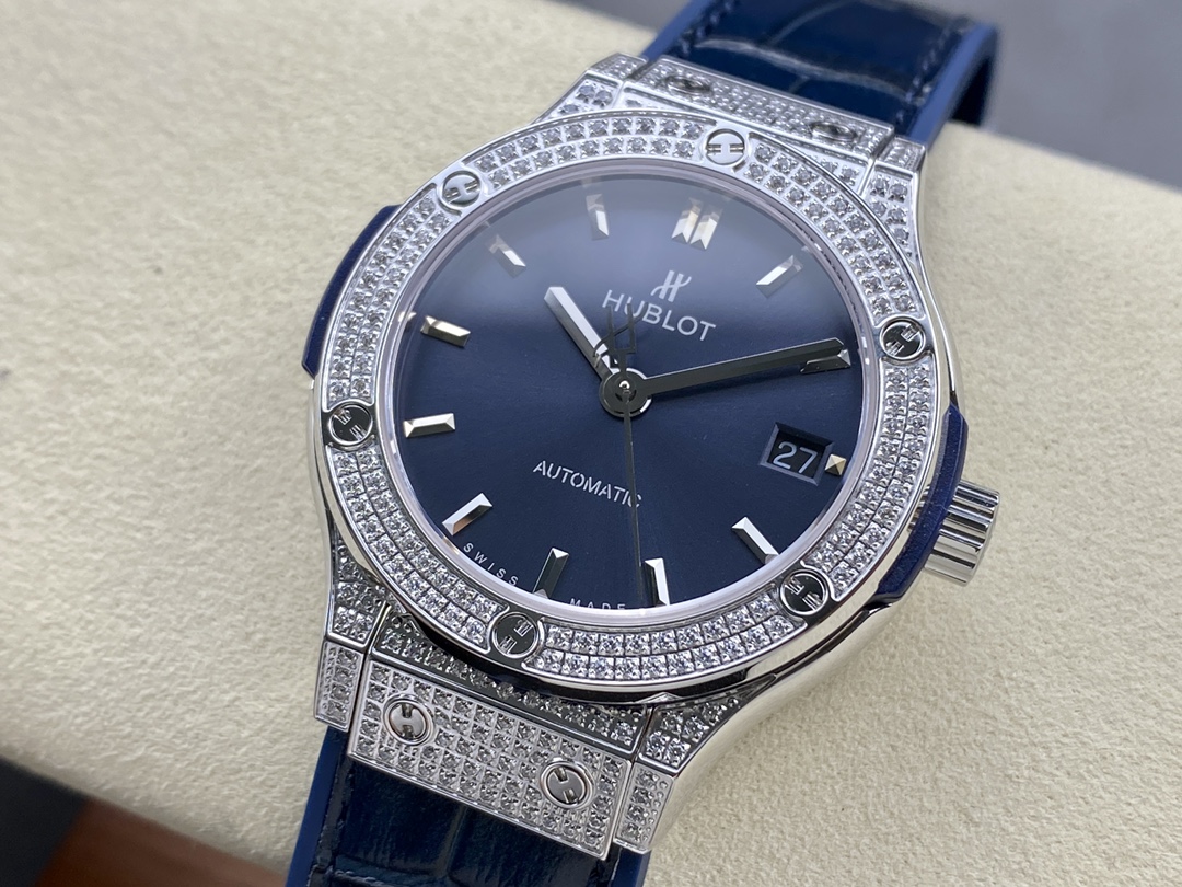 511.NX.7170.LR Hublot Classic Fusion Diamond Automatic-fasswatch