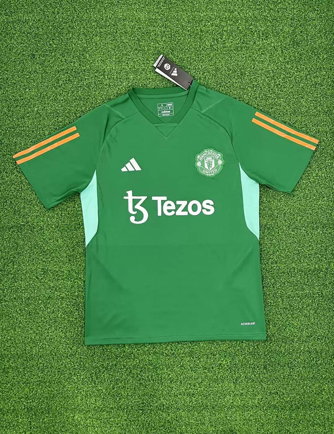 2023/2024 Manchester United Training Wear Green Football Shirt 1:1 Thai Quality:football jersey mysite: unitedjerseyfootball 邓江浪:football