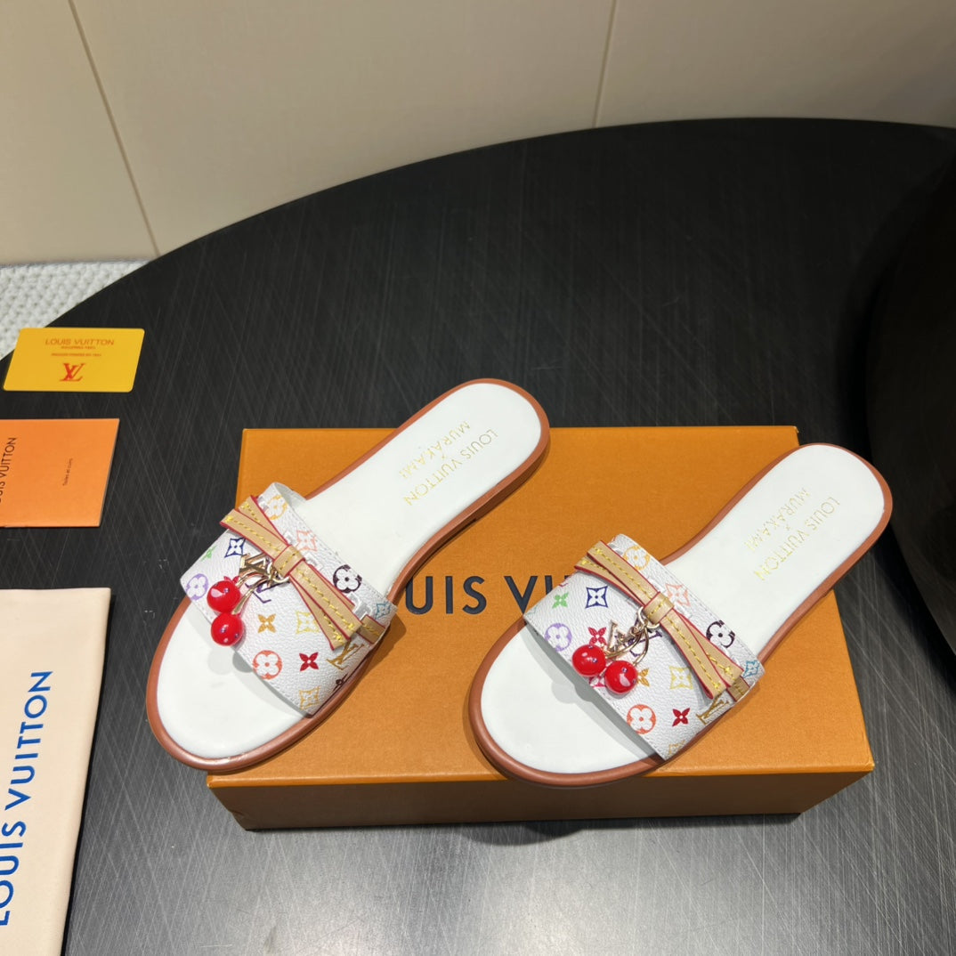 LV SLIDE SANDALS LOGO PRINT 25S IN WHITE CALFSKIN WITH CHERRY BLOSSOM BUCKLE、mysite、Cacoeks