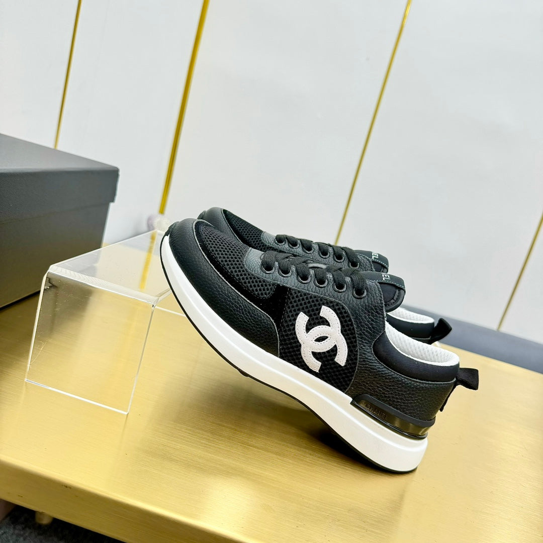 CLASSIC TRAINER IN BLACK MERCERIZED VELVET WITH WHITE LOGO、mysite、Cacoeks