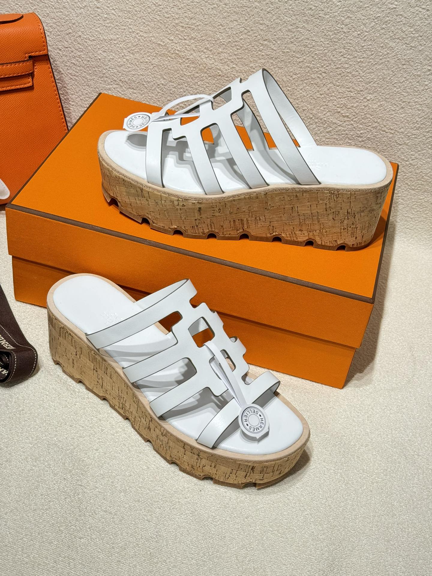 ISABELLA SANDAL WHITE CALFSKIN、mysite、Cacoeks