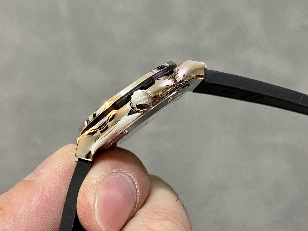 Hublot Classic Fusion 581.NX.1171.LR.1104 33mm Lady Watch-fasswatch