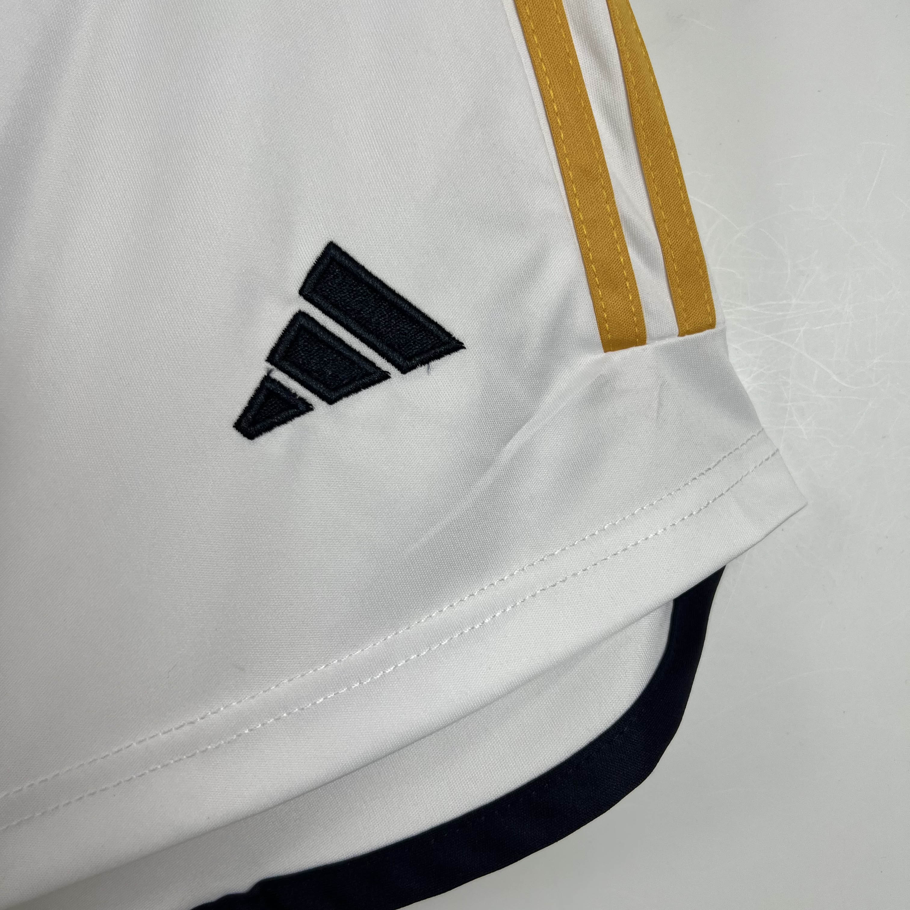 2023/2024 Real Madrid Home Shorts:football jersey mysite: unitedjerseyfootball 邓江浪:football