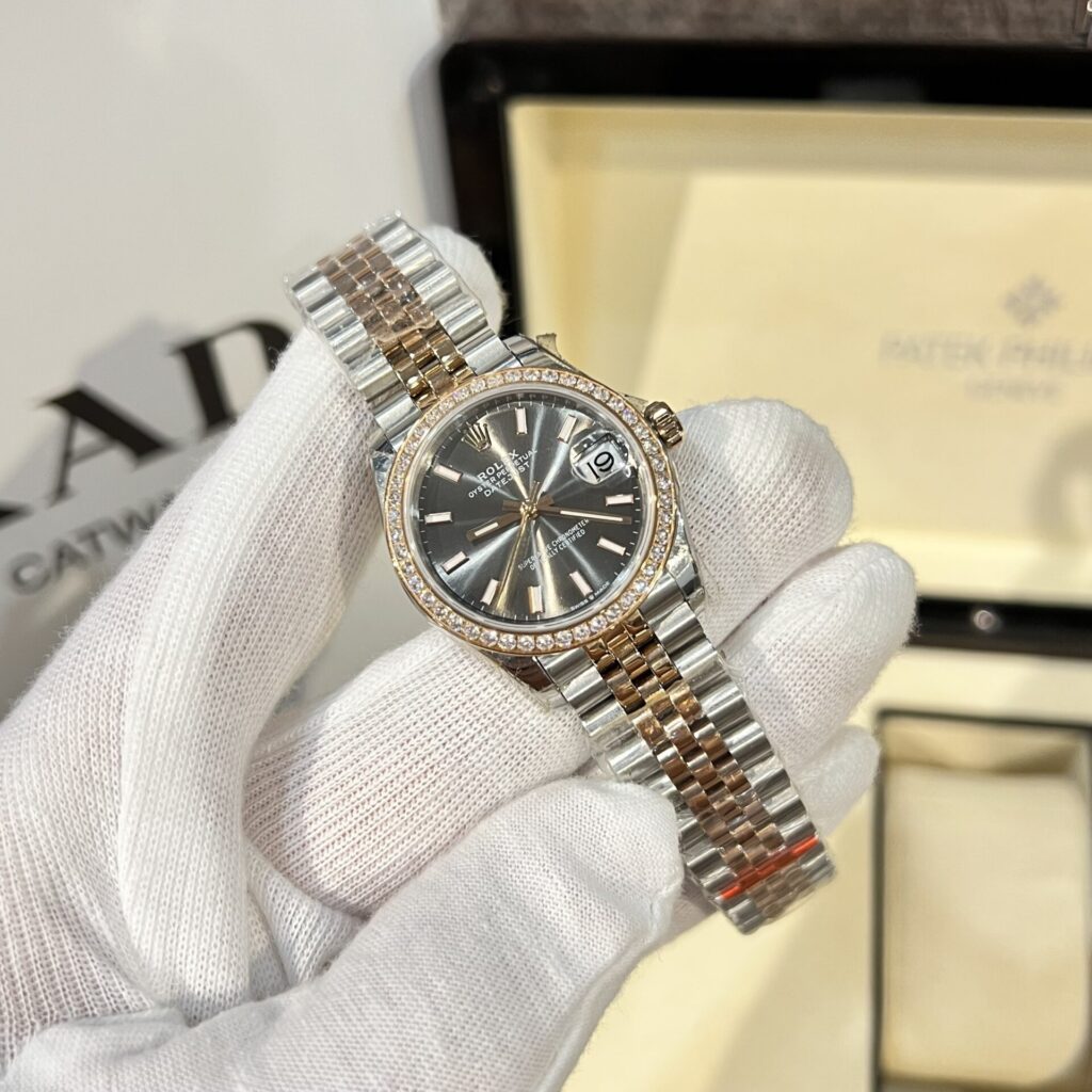 Đồng Hồ Rolex Nữ Đính Đá Mặt Số Xám Fake 11 31mm (7)