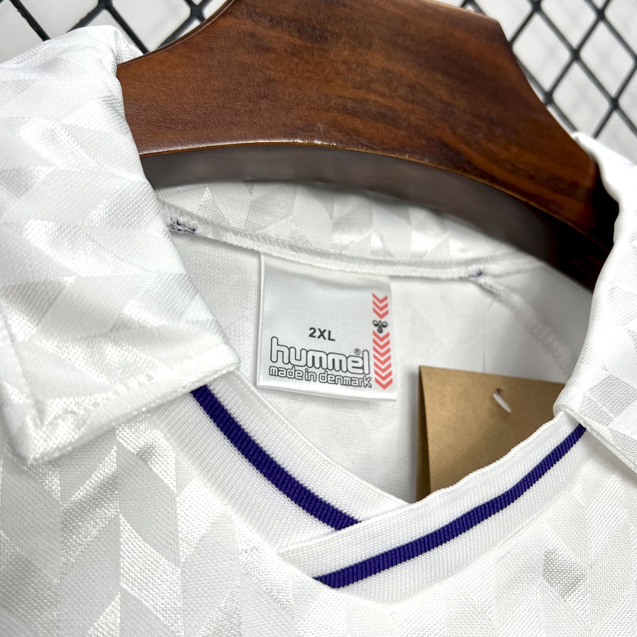 JerseysGala.com | Retro Real Madrid 1986 Home Jersey -Customize Name, Number and Patch | Worldwide Shipping