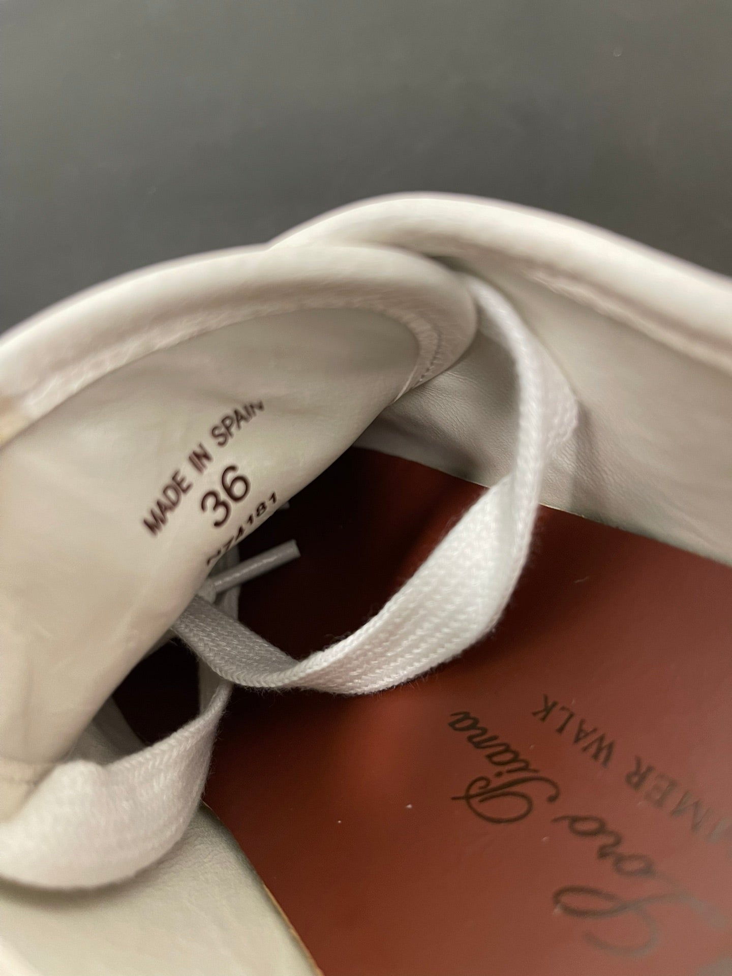 LP CLASSIC BISCUIT SNEAKERS WHITE CALFSKIN、mysite、Cacoeks