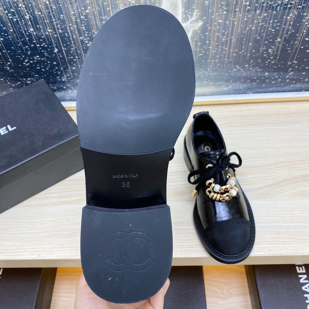 CC COMBAT OXFORD SHOES IN BLACK WRINKLED CALFSKIN AND GROSGRAIN WITH FAUX PEARL、mysite、Cacoeks