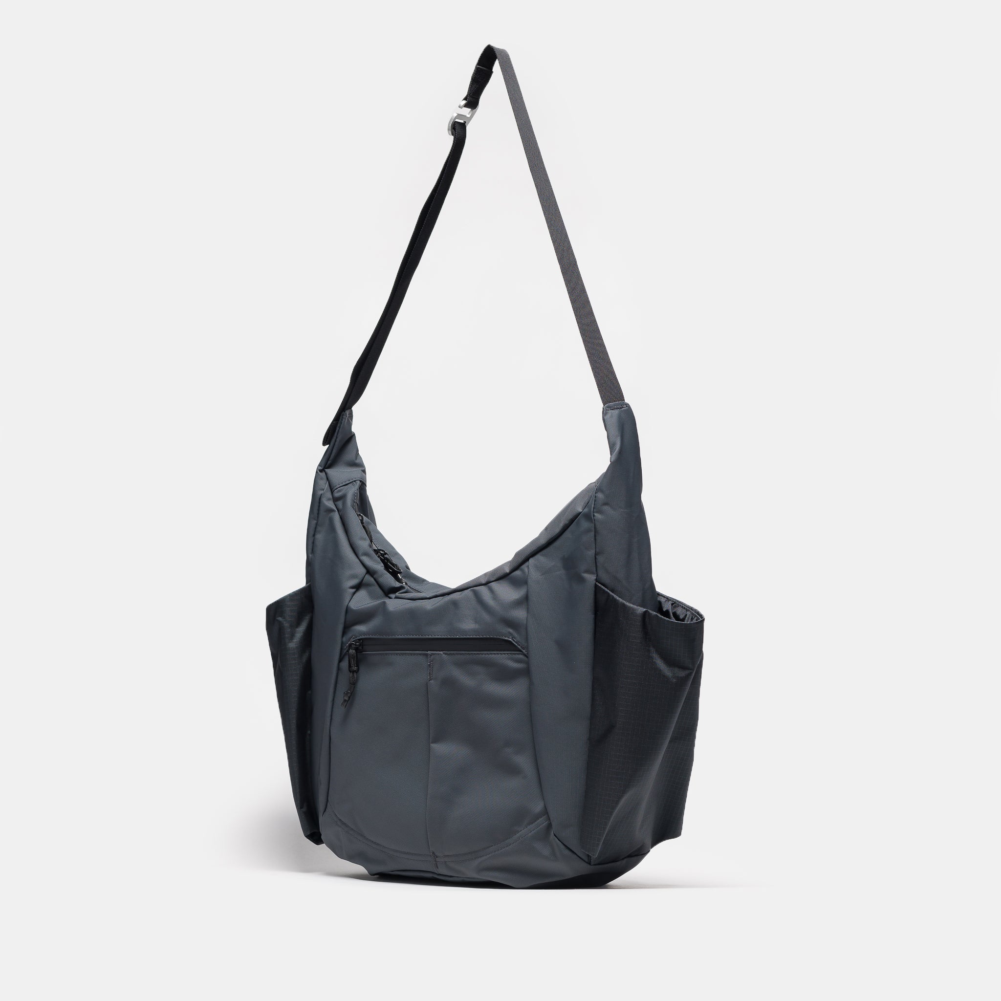 Static Comp Shoulder Bag in Black