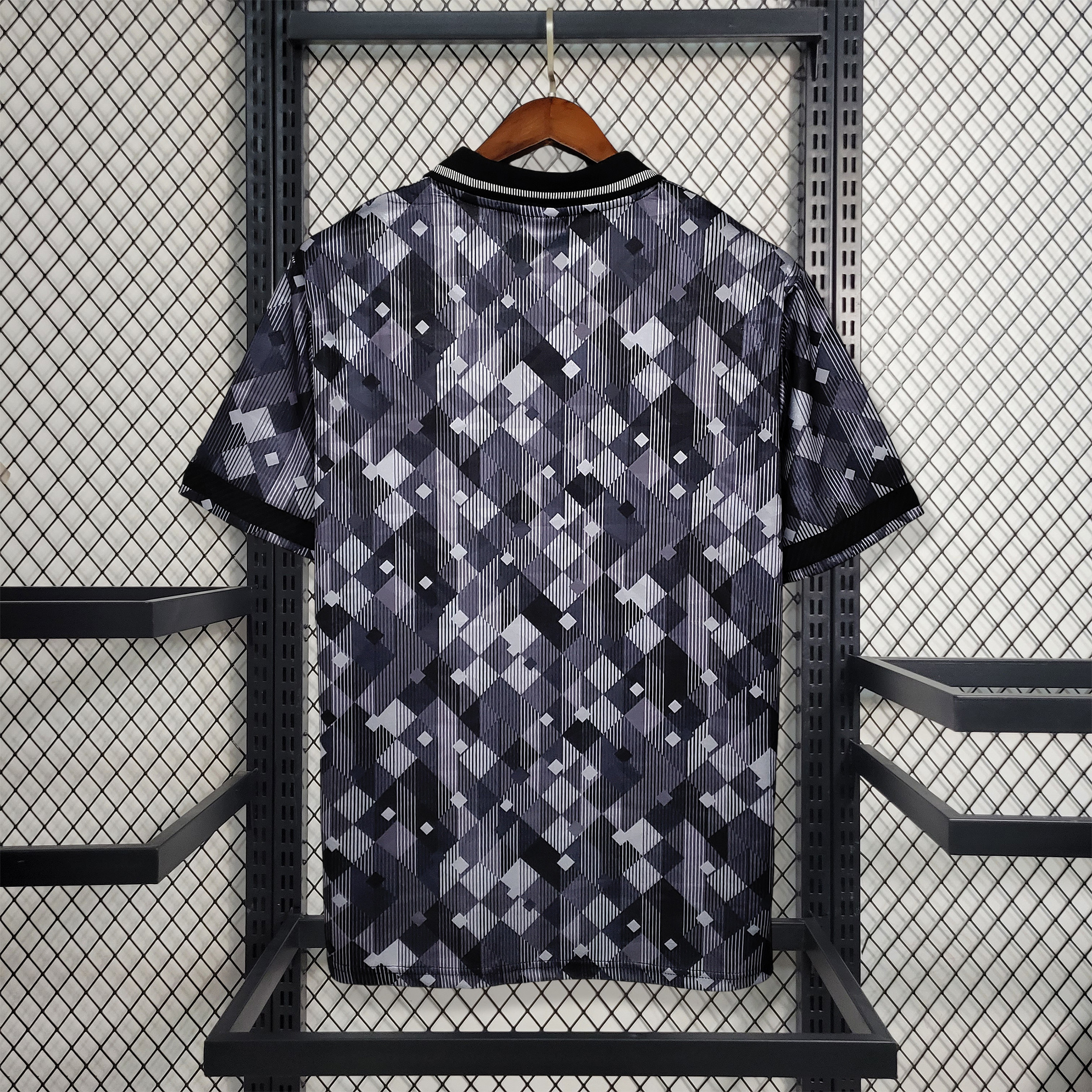 Higojerseys-Retro England 1990 Black Jersey