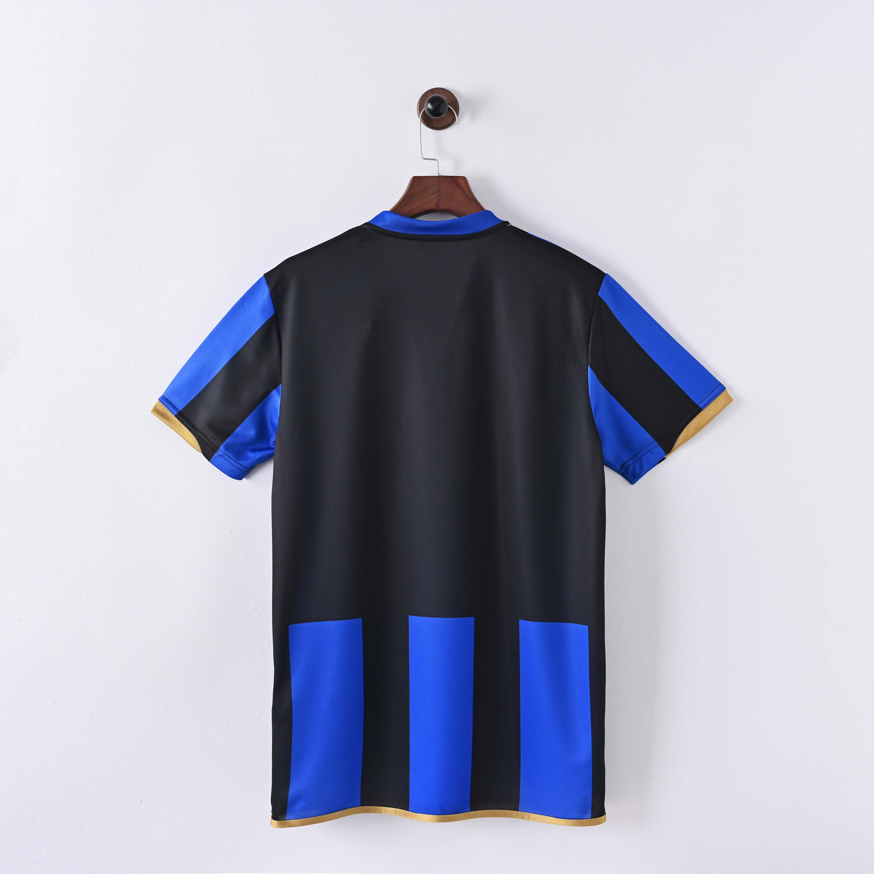 2008/2009 Retro Internazionale Milan Home Football Jersey 1:1 Thai Quality:football jersey mysite: unitedjerseyfootball 邓江浪:football