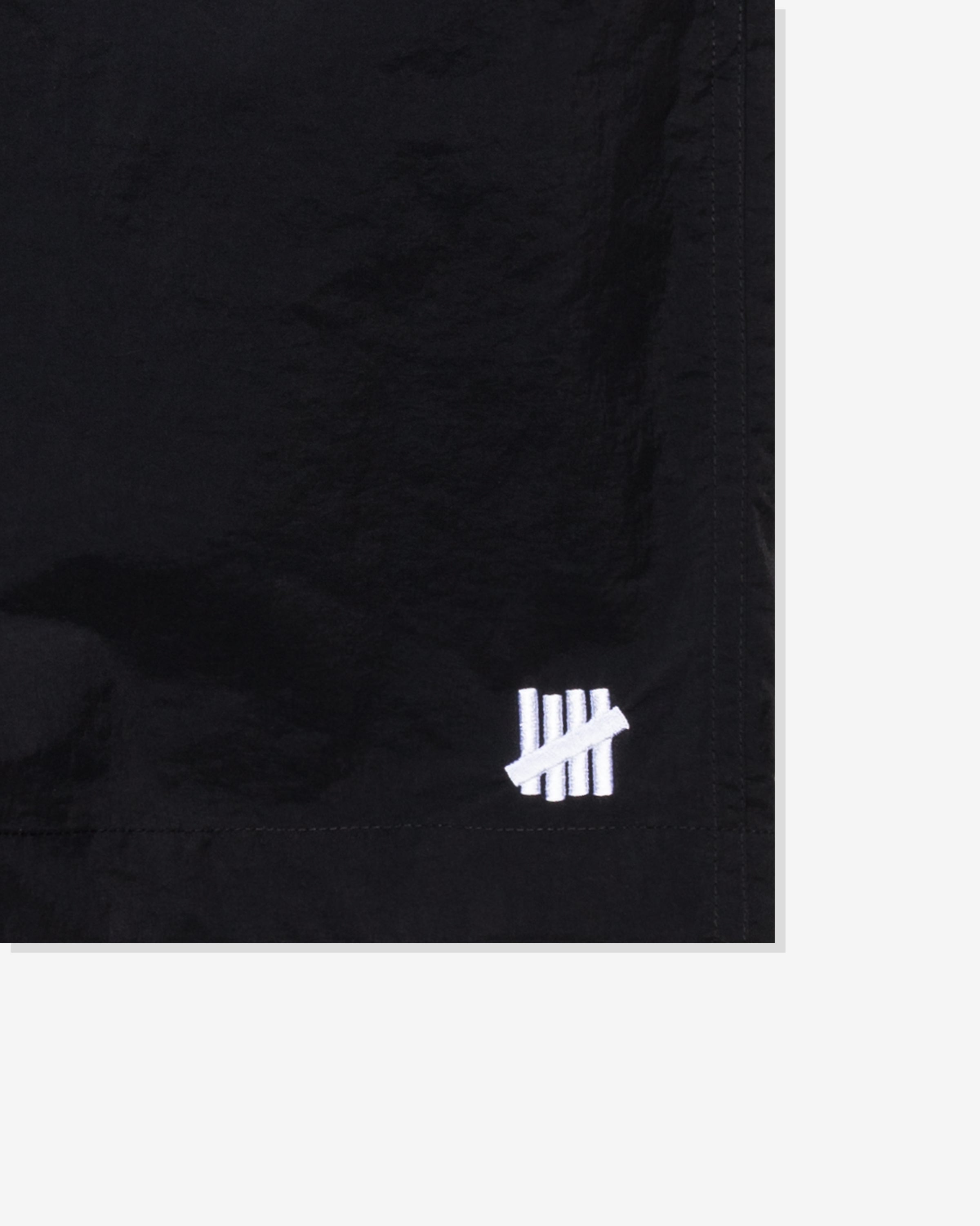 UNDEFEATED ICON SHORT - BLACK