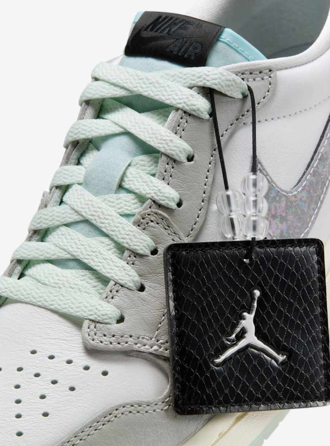 Air Jordan 1 Retro Low OG Year of the Snake (2025)、JORDAN、Cacoeks