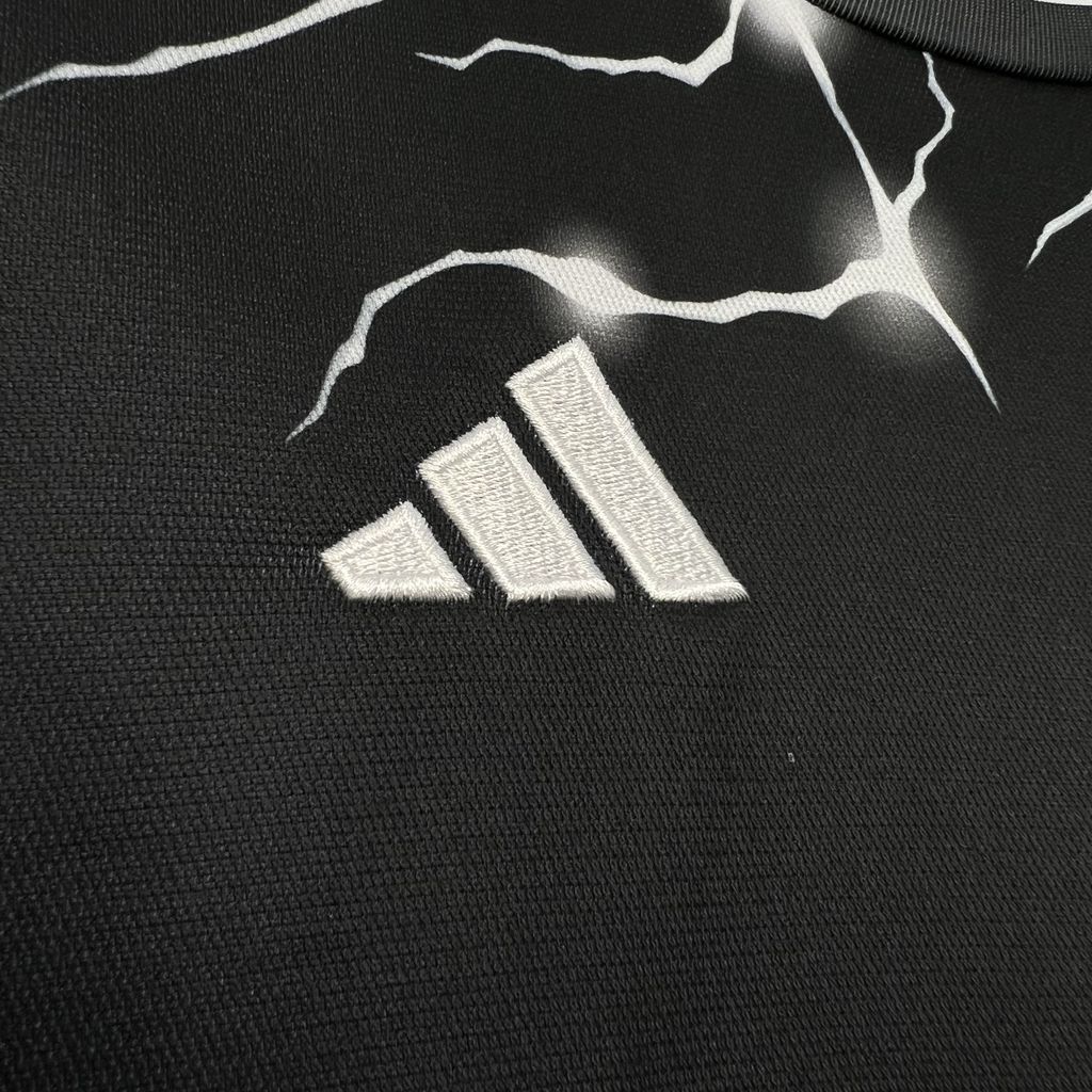 Higojerseys-Real Madrid 24-25 Black Leopard Jersey - Fans Version