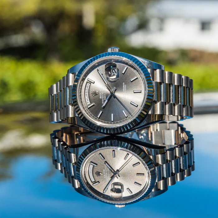 兼职  林炎: luxecystore