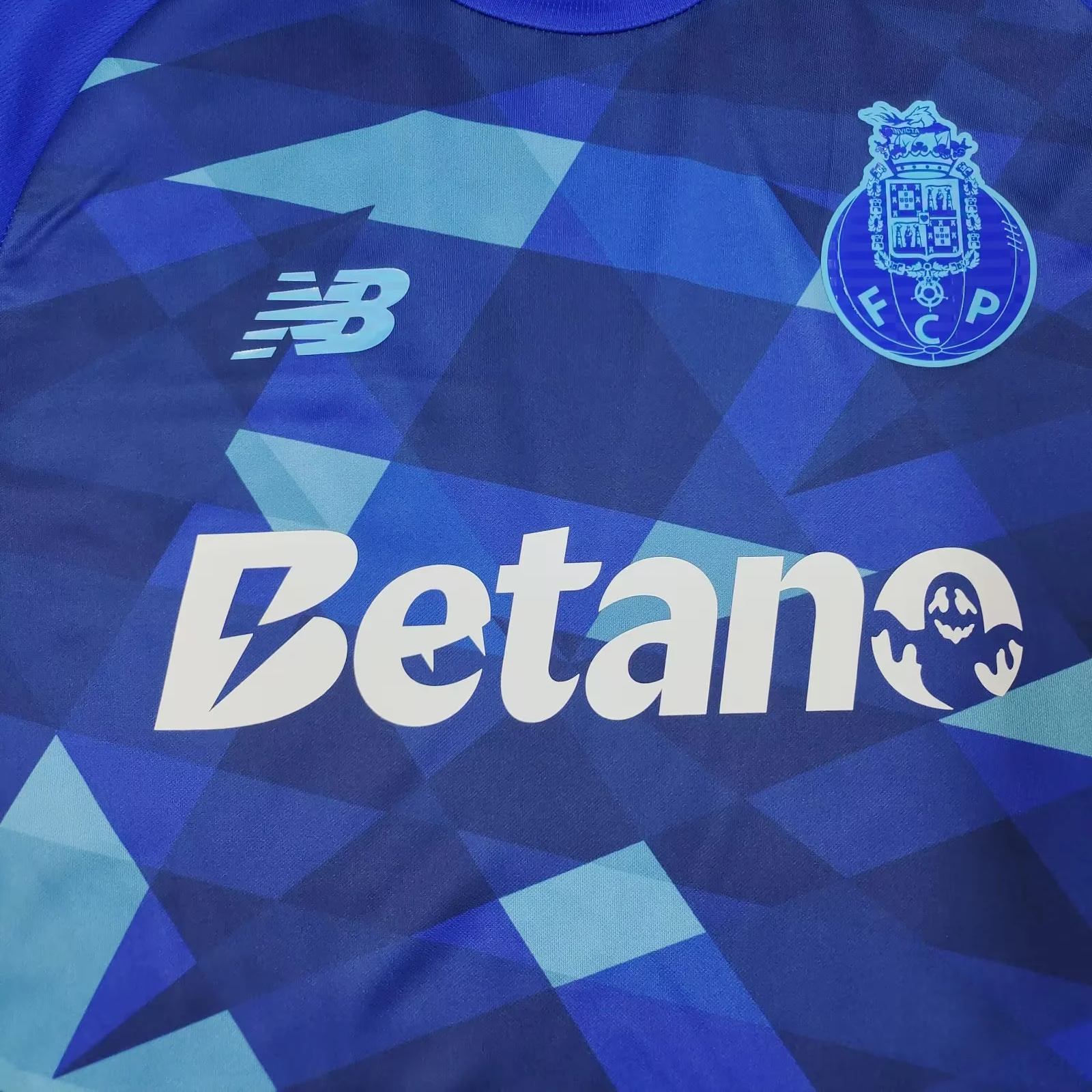 ManixJersey.com | FC Porto 24-25 Halloween Special Pre-Match Jersey - Fans Version -Customize Name, Number and Patch | Worldwide Shipping