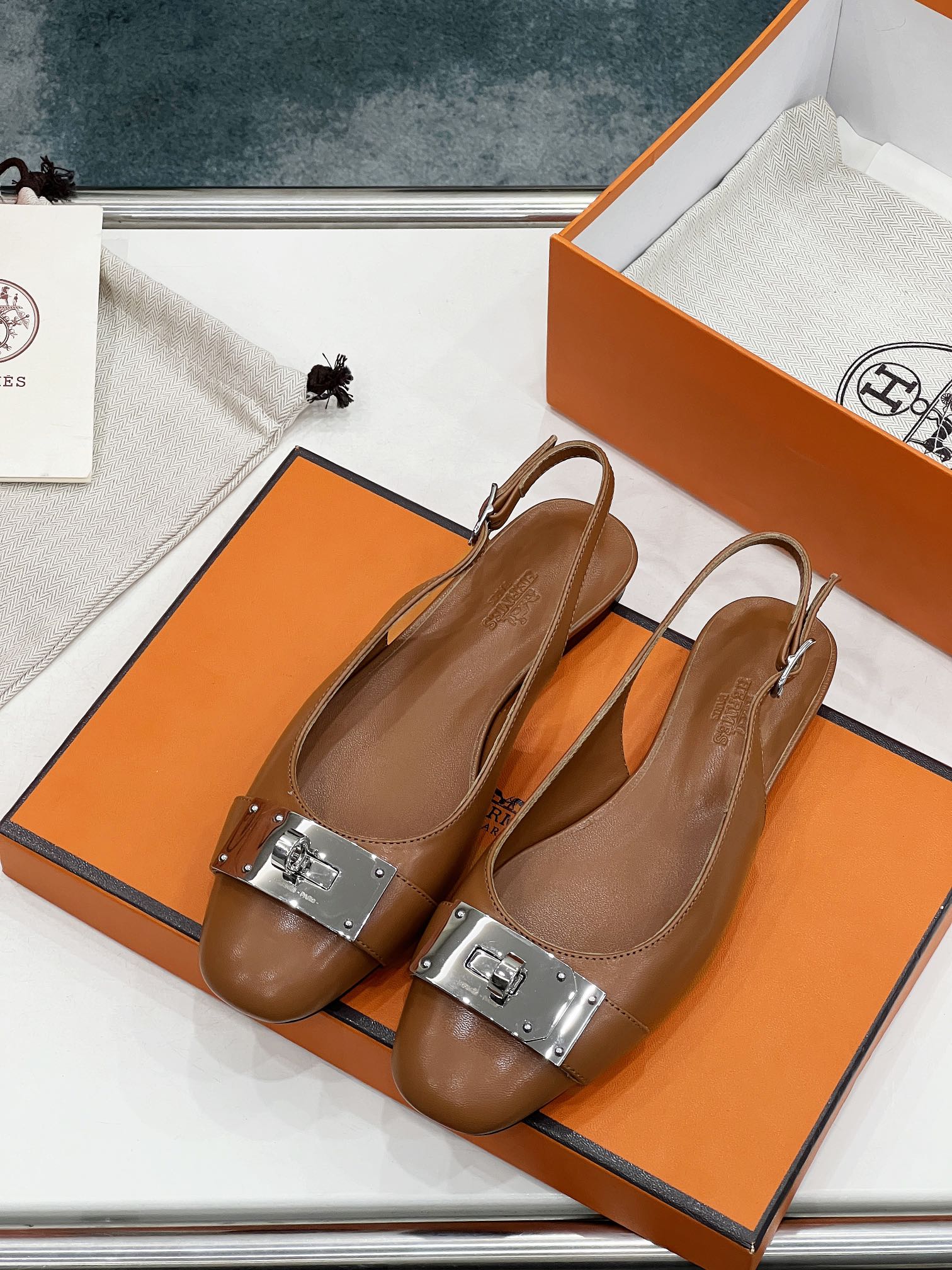 INNOCENTE SLINGBACK CARAMEL CALFSKIN、mysite、Cacoeks
