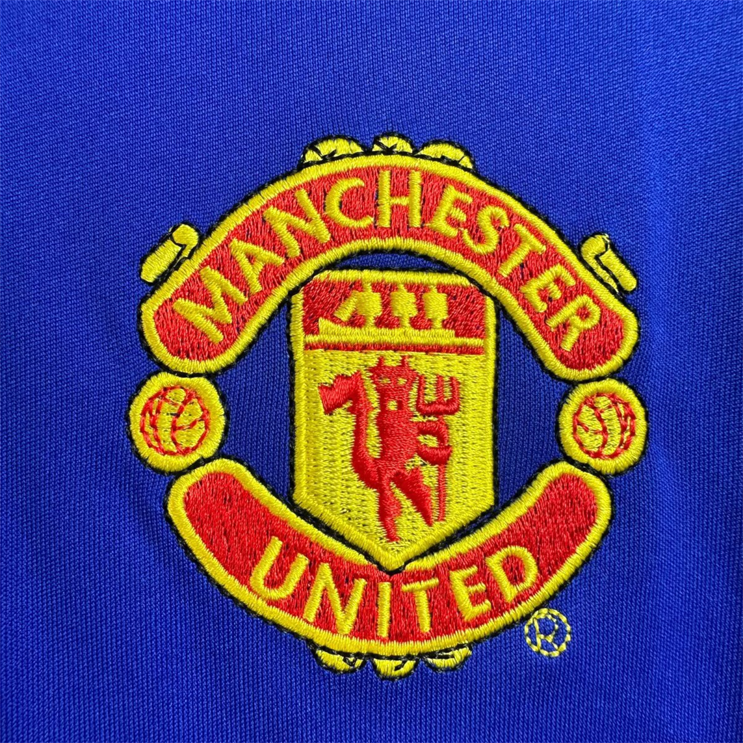 foot-Retro Manchester United 02-03 Third Jersey