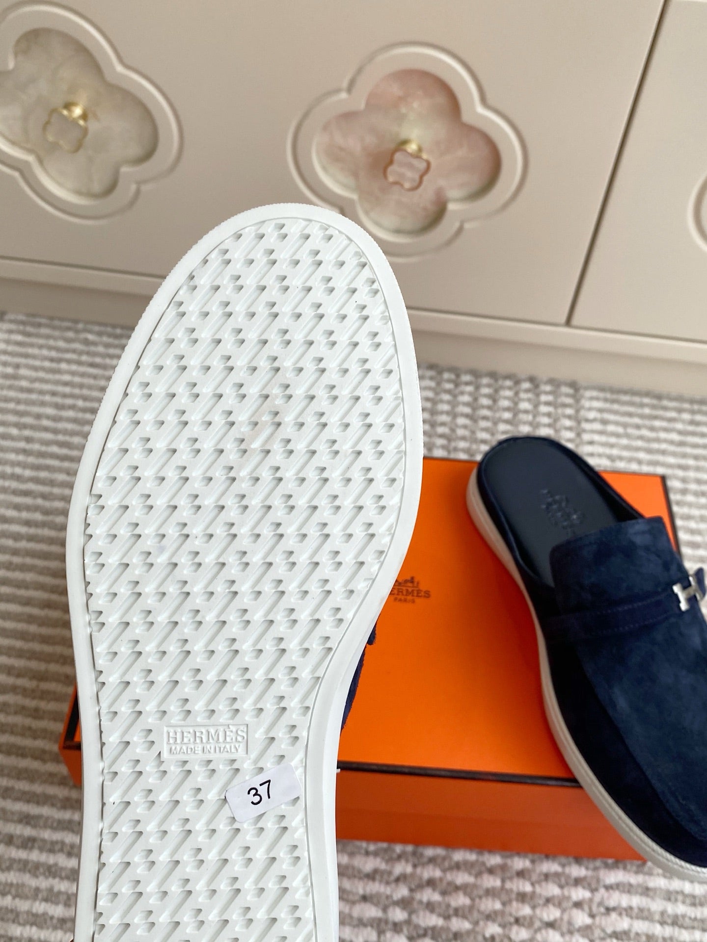 HM 25S MULES IN NAVY BLUE SUEDE WITH SILVER HARDWARE、mysite、Cacoeks