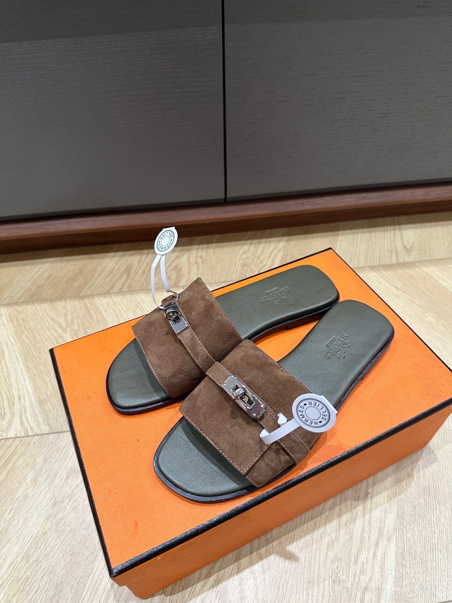 GABRIEL SANDAL LIGHT BROWN SUEDE、mysite、Cacoeks