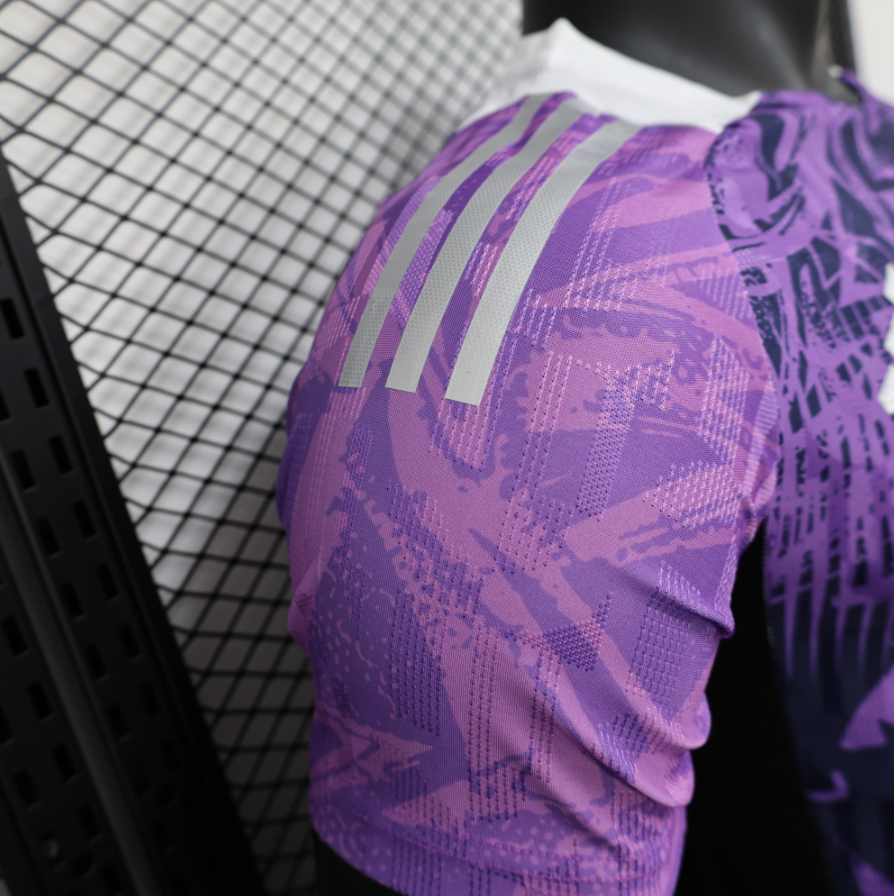 25-26 Manchester United Special soccer jersey- player Version: Ajax 24-25 Home Stadium Jersey - Fans Version mysite: Adidas luxuryfootballshirts.com: https://www.luxuryfootballshirts.com/