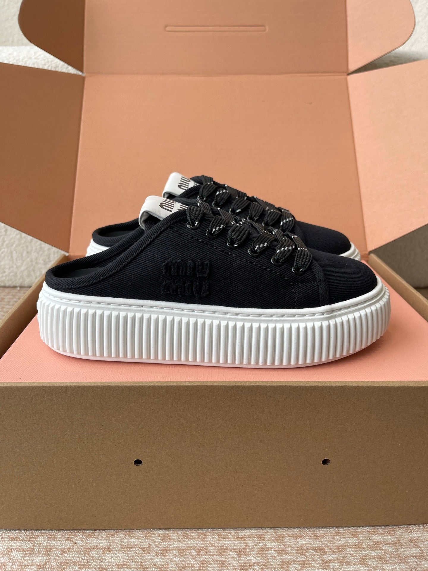 WASH SNEAKER MULES IN BLACK DENIM、mysite、Cacoeks